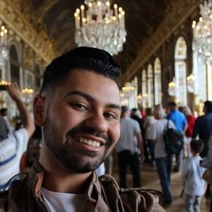 Meet your Posher, Javier